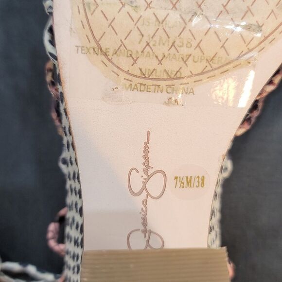 JESSICA SIMPSON WOMEN'S MALAYE BLOCK WRAP-UP SANDALS G1 - Picture 15 of 16